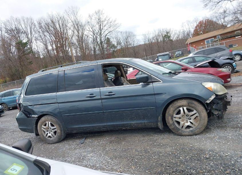 Photo 14 of 2006 Honda Odyssey EX-L (VIN 5FNRL38746B413163)