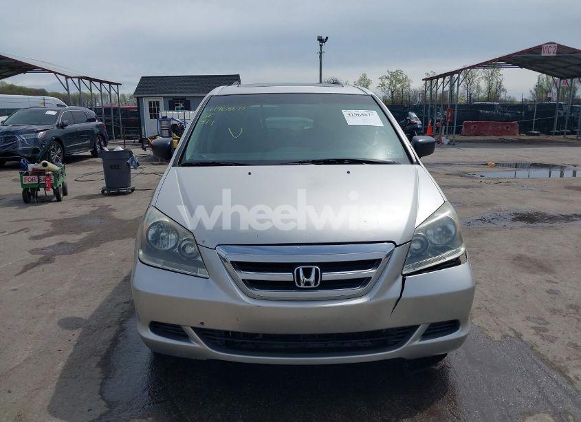 Photo 12 of 2007 Honda Odyssey EX-L (VIN 5FNRL38747B094039)