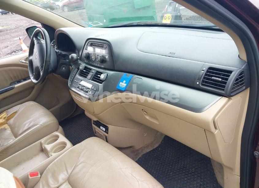 Photo 5 of 2007 Honda Odyssey EX-L (VIN 5FNRL38747B407963)