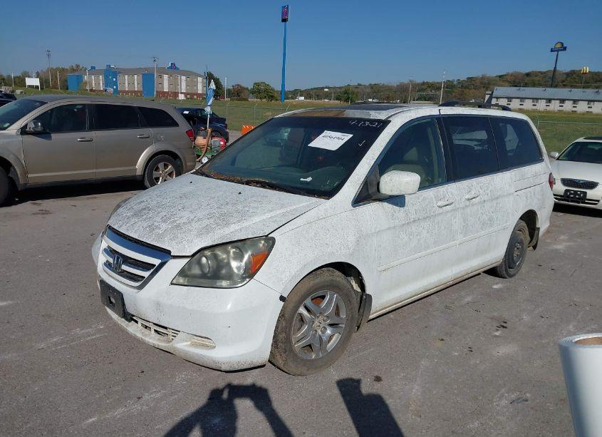 Photo 2 of 2007 Honda Odyssey EX-L (VIN 5FNRL38747B427095)