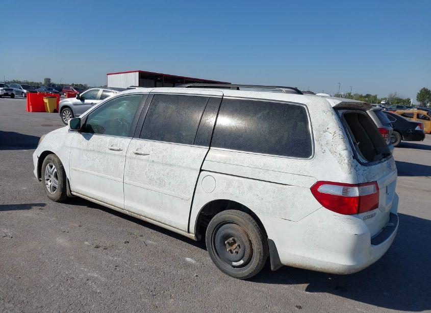 Photo 3 of 2007 Honda Odyssey EX-L (VIN 5FNRL38747B427095)