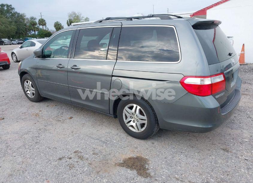 Photo 3 of 2007 Honda Odyssey EX-L (VIN 5FNRL38747B453311)