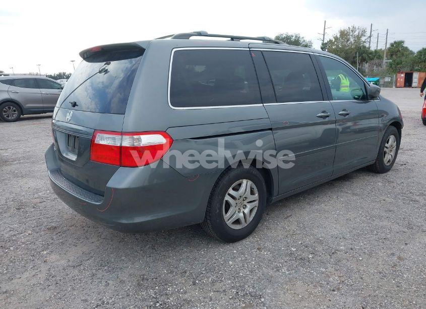 Photo 4 of 2007 Honda Odyssey EX-L (VIN 5FNRL38747B453311)