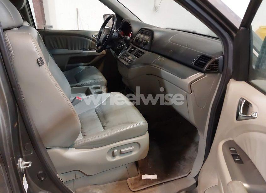 Photo 5 of 2008 Honda Odyssey EX-L (VIN 5FNRL38748B109589)