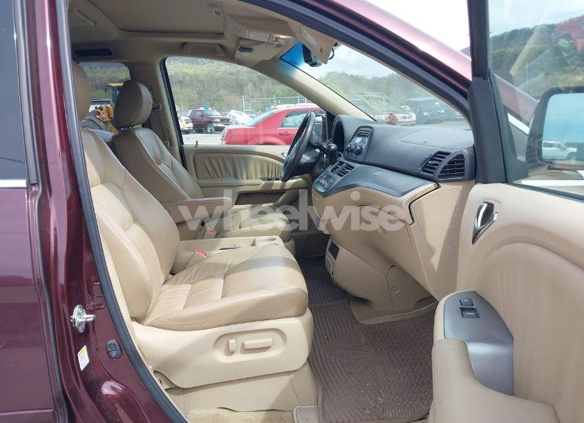 Photo 5 of 2008 Honda Odyssey EX-L (VIN 5FNRL38748B402957)