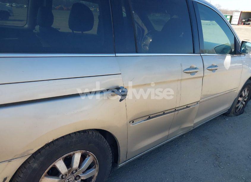 Photo 6 of 2009 Honda Odyssey EX-L (VIN 5FNRL38749B001460)