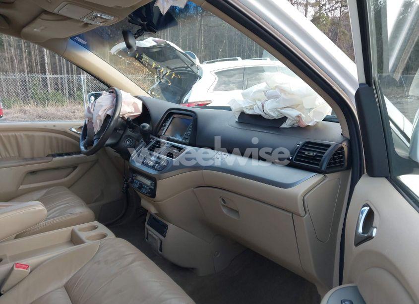 Photo 5 of 2009 Honda Odyssey EX-L (VIN 5FNRL38749B011681)