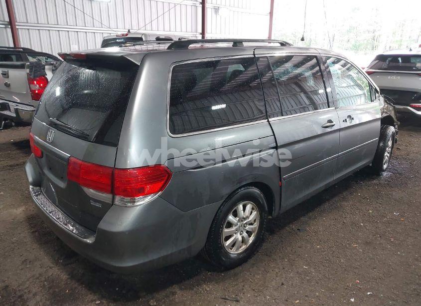 Photo 4 of 2009 Honda Odyssey EX-L (VIN 5FNRL38749B011910)