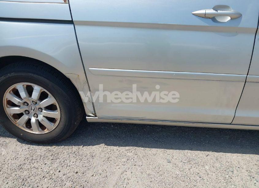 Photo 6 of 2009 Honda Odyssey EX-L (VIN 5FNRL38749B030960)