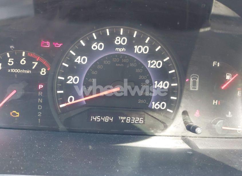 Photo 7 of 2005 Honda Odyssey EX-L (VIN 5FNRL38755B014826)