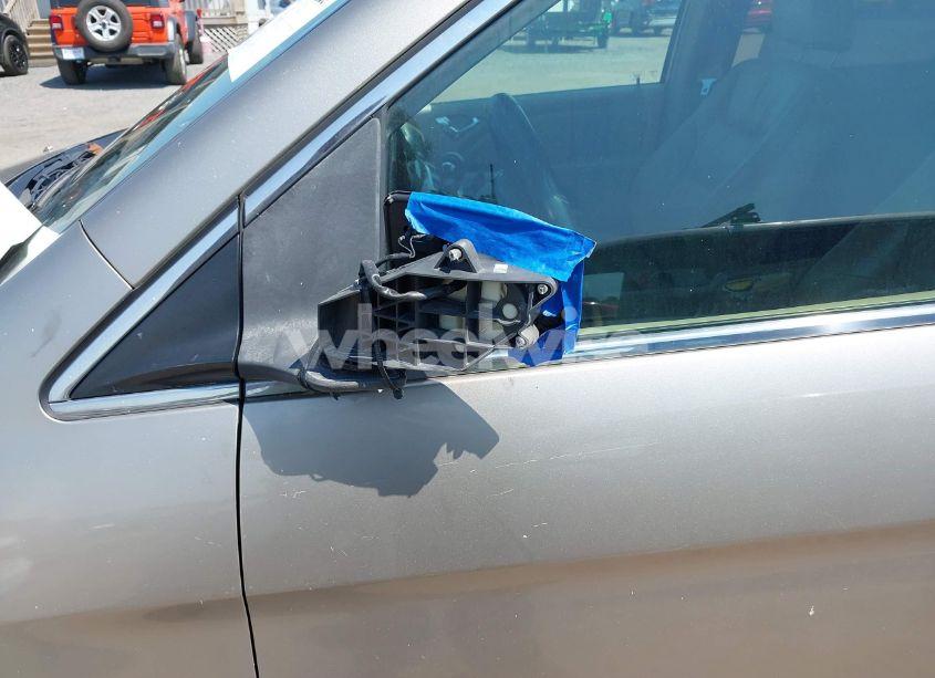 Photo 12 of 2005 Honda Odyssey EX-L (VIN 5FNRL38755B107829)