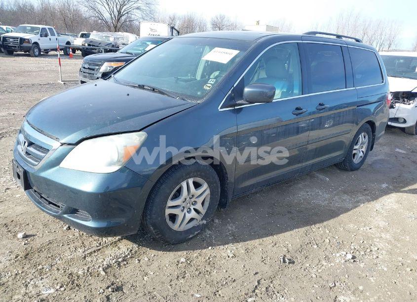 Photo 2 of 2006 Honda Odyssey EX-L (VIN 5FNRL38756B416055)