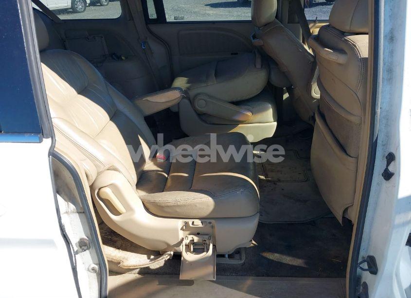 Photo 8 of 2006 Honda Odyssey EX-L (VIN 5FNRL38756B431963)