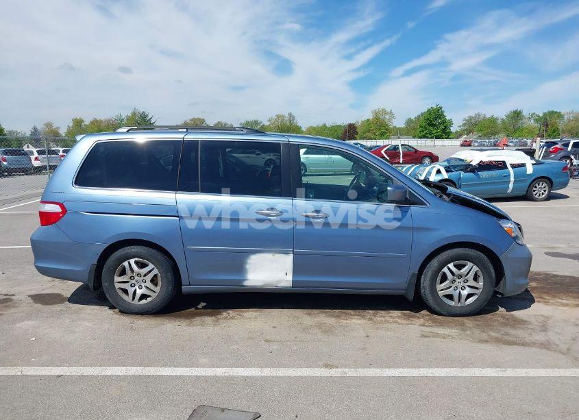 Photo 13 of 2007 Honda Odyssey EX-L (VIN 5FNRL38757B003473)