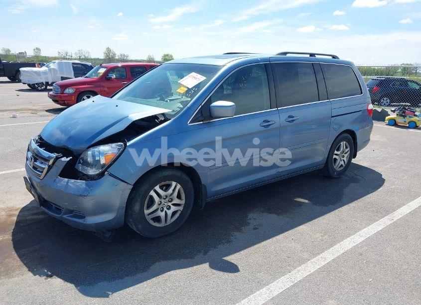 Photo 2 of 2007 Honda Odyssey EX-L (VIN 5FNRL38757B003473)