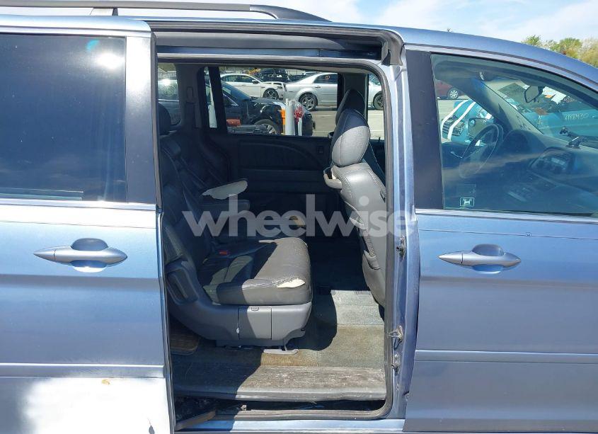 Photo 8 of 2007 Honda Odyssey EX-L (VIN 5FNRL38757B003473)