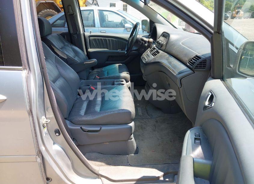 Photo 5 of 2007 Honda Odyssey EX-L (VIN 5FNRL38757B029782)