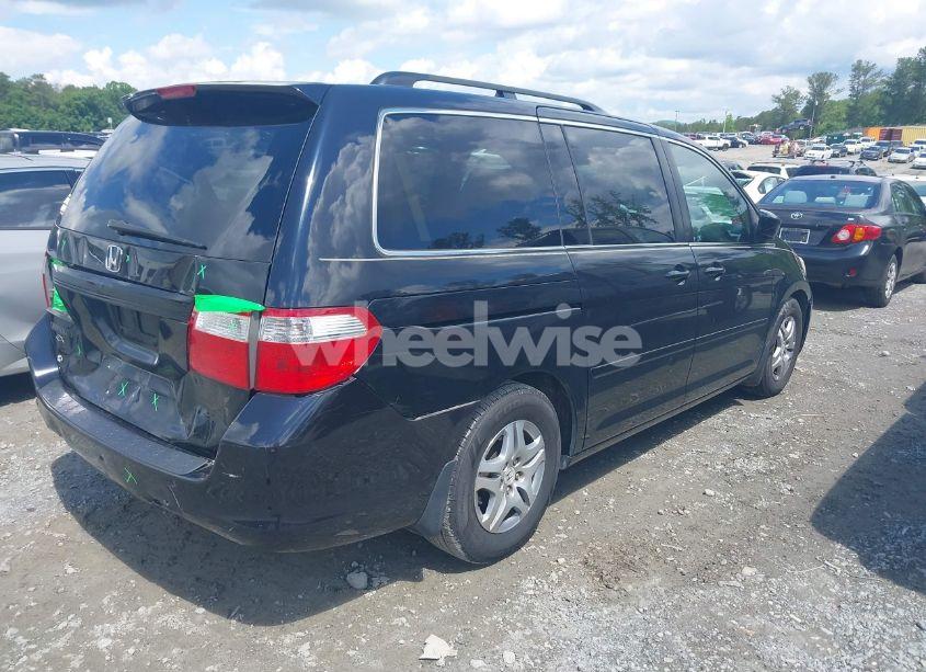 Photo 4 of 2007 Honda Odyssey EX-L (VIN 5FNRL38757B035999)