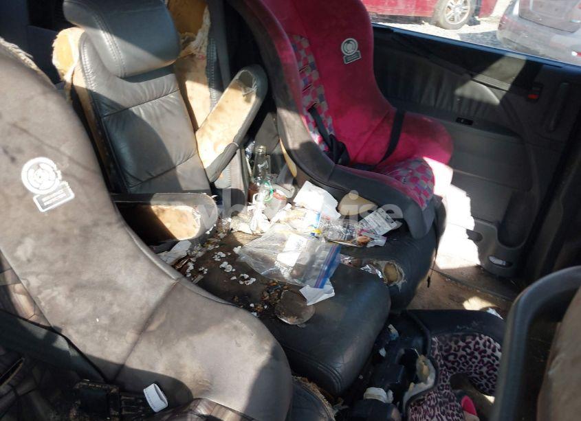 Photo 8 of 2007 Honda Odyssey EX-L (VIN 5FNRL38757B055931)