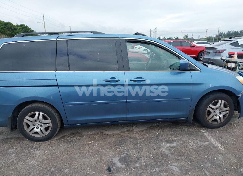 Photo 12 of 2007 Honda Odyssey EX-L (VIN 5FNRL38757B065262)