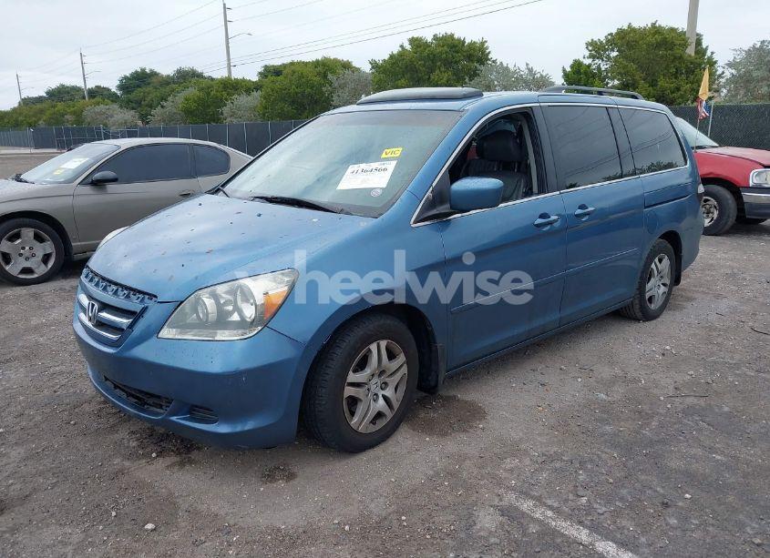 Photo 2 of 2007 Honda Odyssey EX-L (VIN 5FNRL38757B065262)