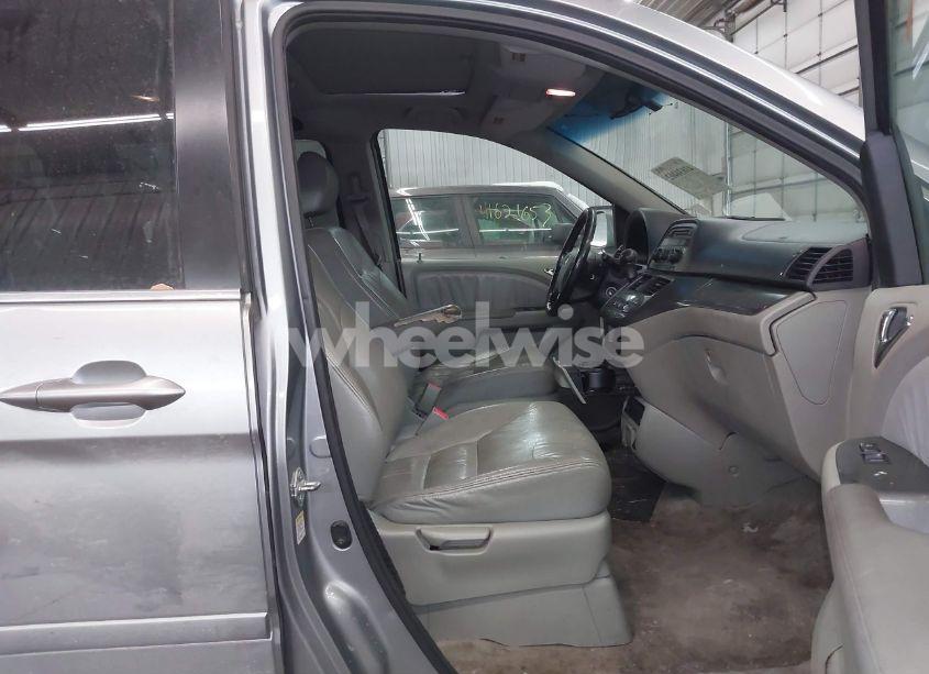 Photo 5 of 2007 Honda Odyssey EX-L (VIN 5FNRL38757B132717)