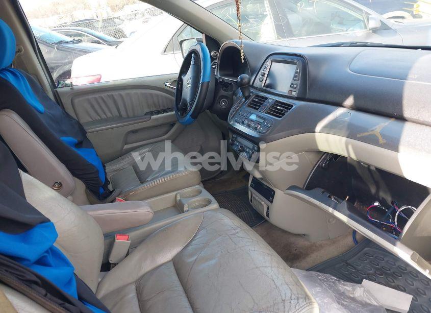 Photo 5 of 2007 Honda Odyssey EX-L (VIN 5FNRL38757B406921)