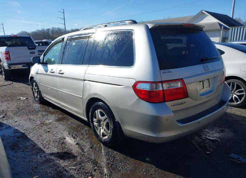 Photo 3 of 2007 Honda Odyssey EX-L (VIN 5FNRL38757B448134)