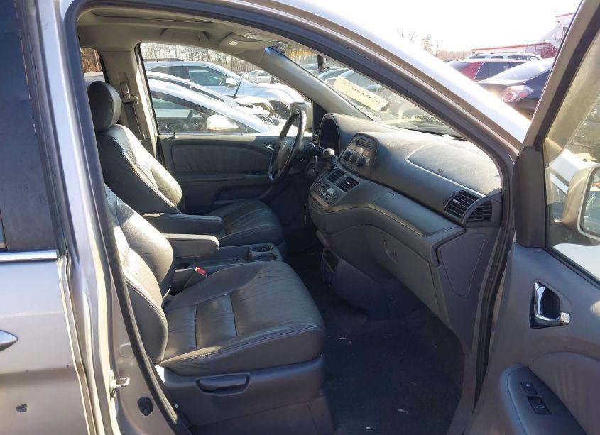 Photo 5 of 2007 Honda Odyssey EX-L (VIN 5FNRL38757B448134)