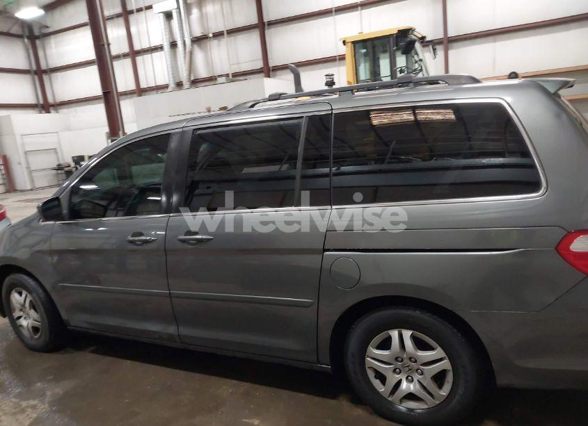 Photo 13 of 2007 Honda Odyssey EX-L (VIN 5FNRL38757B461739)