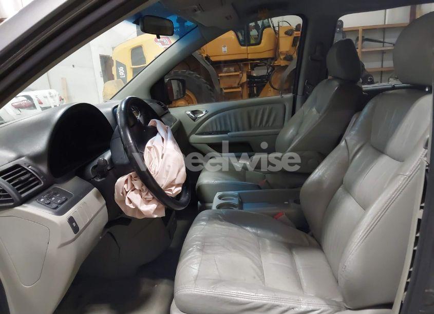 Photo 5 of 2007 Honda Odyssey EX-L (VIN 5FNRL38757B461739)