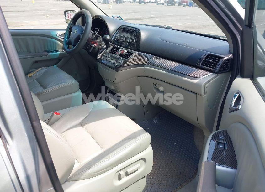 Photo 5 of 2008 Honda Odyssey EX-L (VIN 5FNRL38758B033767)