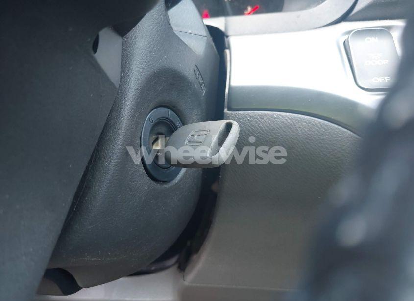 Photo 11 of 2008 Honda Odyssey EX-L (VIN 5FNRL38758B064548)