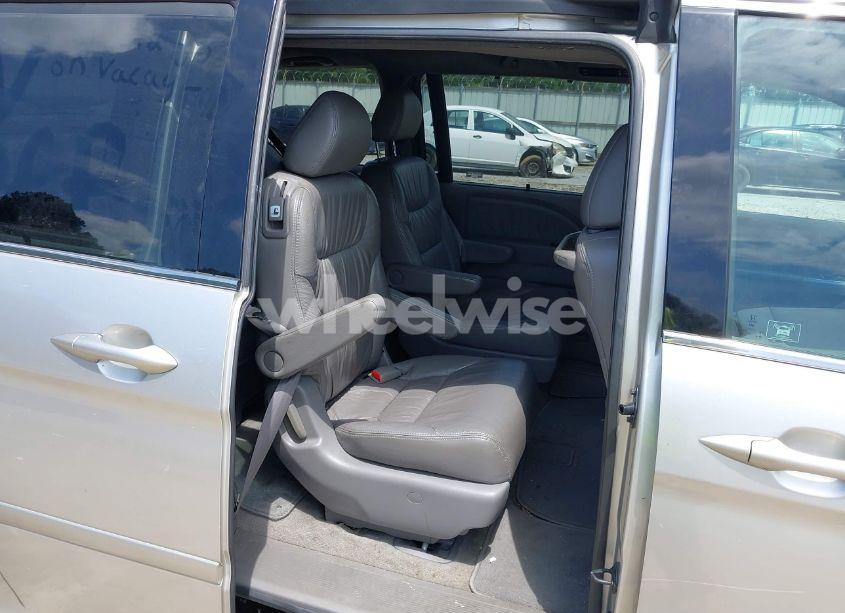 Photo 8 of 2009 Honda Odyssey EX-L (VIN 5FNRL38759B001452)