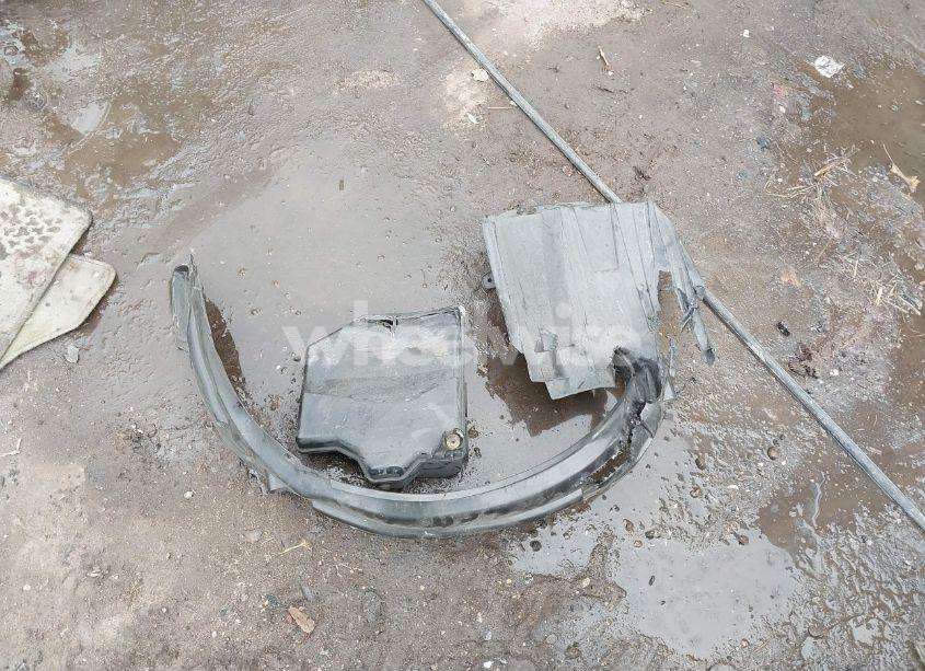 Photo 12 of 2005 Honda Odyssey EX-L (VIN 5FNRL38765B093794)