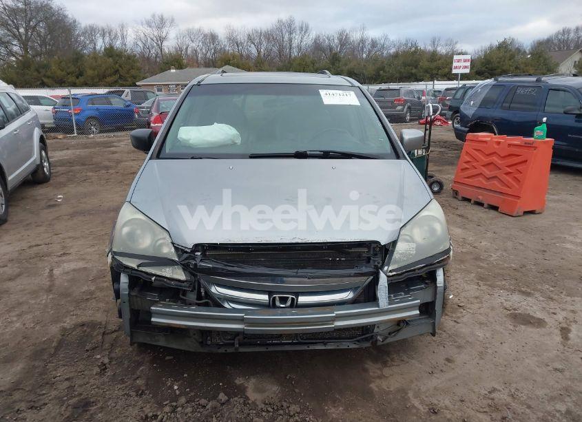 Photo 13 of 2006 Honda Odyssey EX-L (VIN 5FNRL38766B002458)