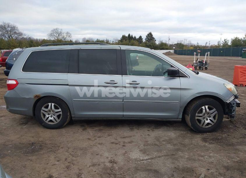 Photo 14 of 2006 Honda Odyssey EX-L (VIN 5FNRL38766B002458)