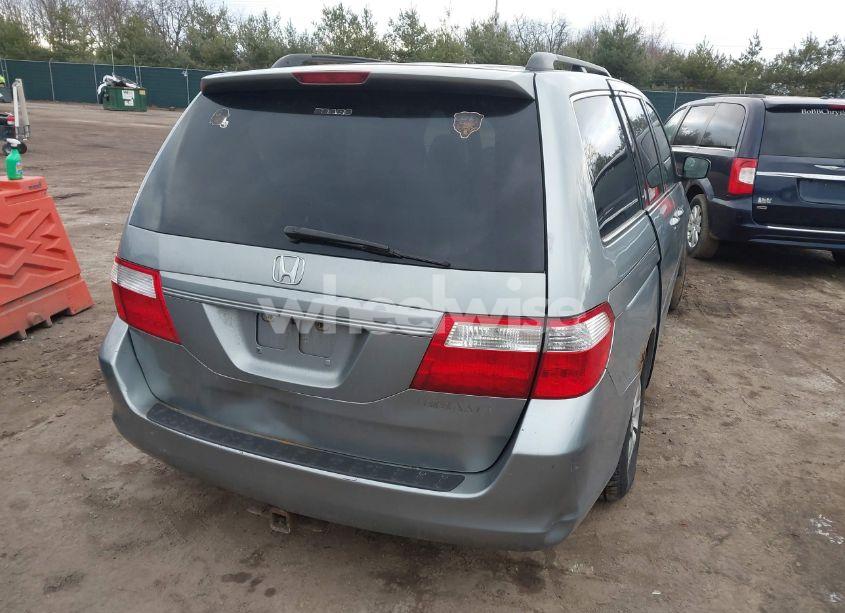 Photo 4 of 2006 Honda Odyssey EX-L (VIN 5FNRL38766B002458)