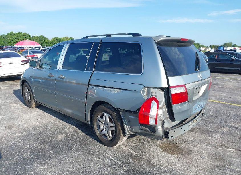 Photo 3 of 2006 Honda Odyssey EX-L (VIN 5FNRL38766B086068)