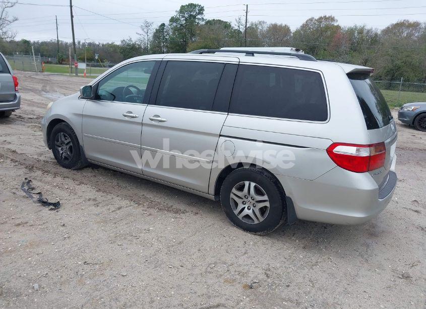 Photo 3 of 2007 Honda Odyssey EX-L (VIN 5FNRL387678414106)