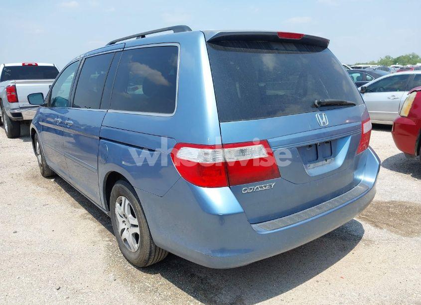 Photo 3 of 2007 Honda Odyssey EX-L (VIN 5FNRL38767B015096)