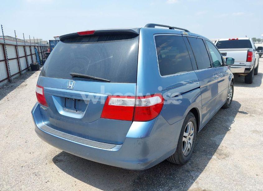 Photo 4 of 2007 Honda Odyssey EX-L (VIN 5FNRL38767B015096)