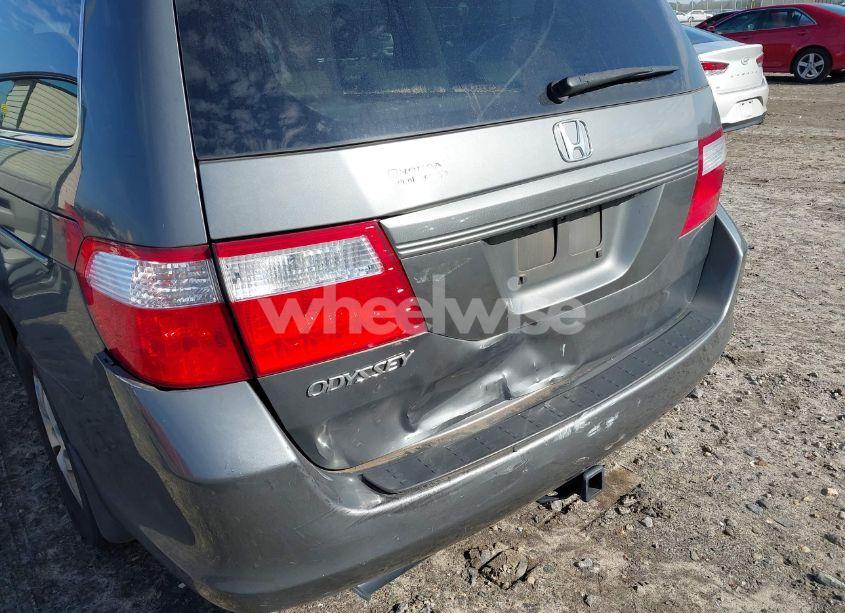 Photo 6 of 2007 Honda Odyssey EX-L (VIN 5FNRL38767B052942)