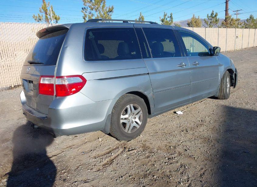 Photo 4 of 2007 Honda Odyssey EX-L (VIN 5FNRL38767B125887)