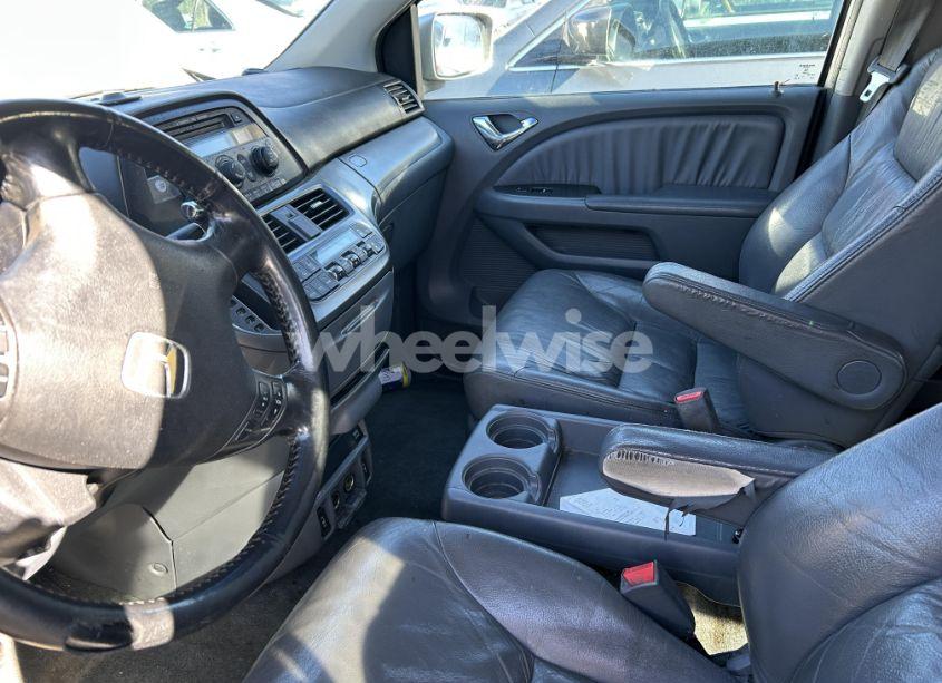 Photo 11 of 2007 Honda Odyssey (VIN 5FNRL38767B138445)