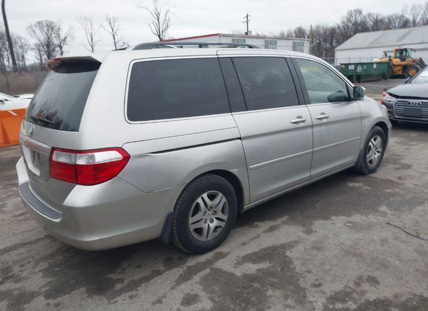 Photo 4 of 2007 Honda Odyssey EX-L (VIN 5FNRL38767B416843)