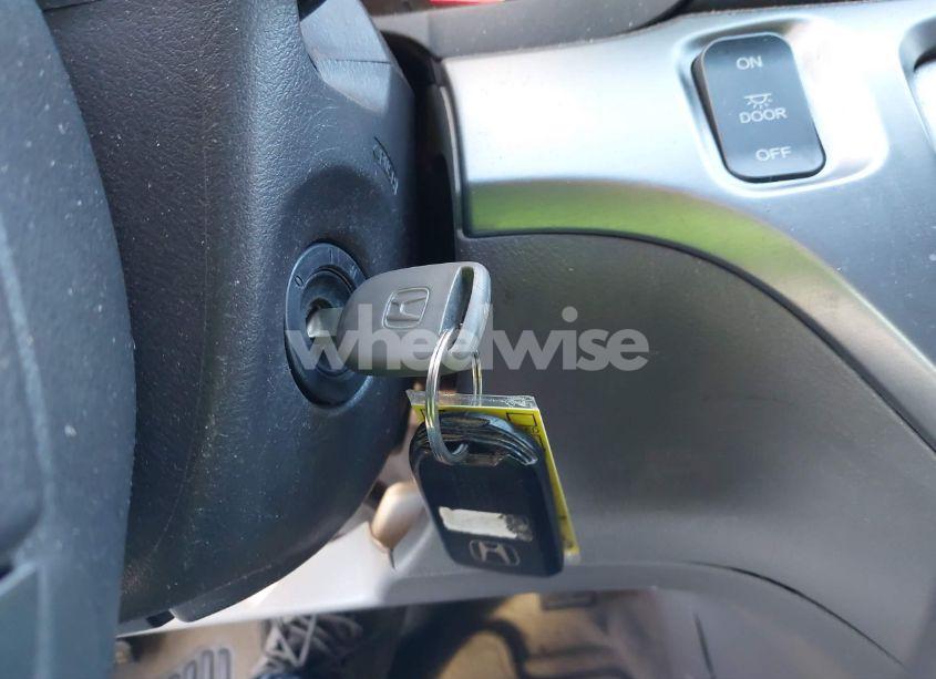 Photo 11 of 2008 Honda Odyssey EX-L (VIN 5FNRL38768B413099)