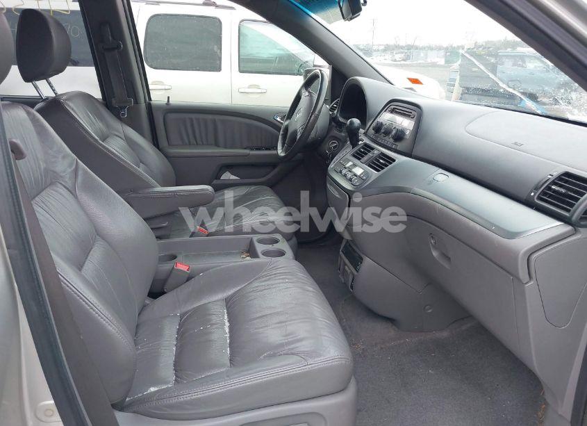 Photo 5 of 2008 Honda Odyssey EX-L (VIN 5FNRL38768B417959)