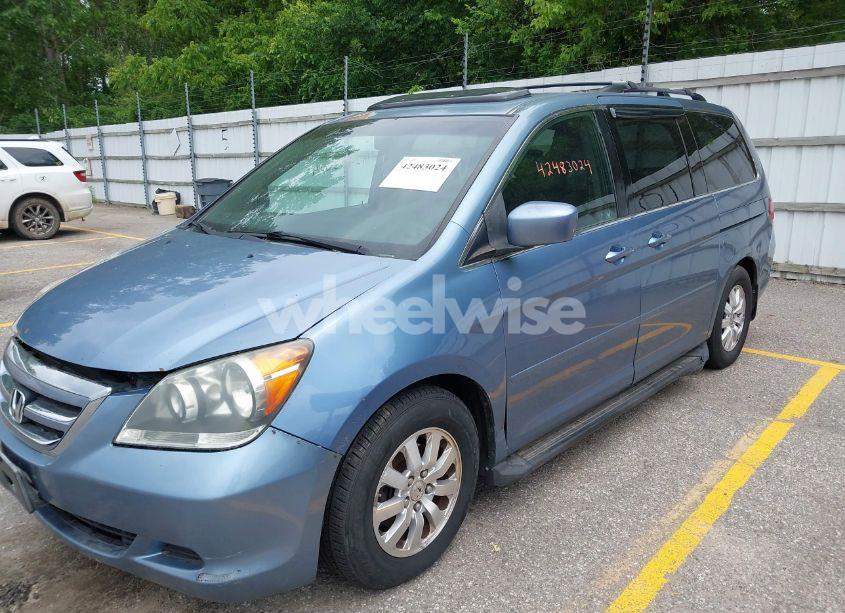Photo 2 of 2009 Honda Odyssey EX-L (VIN 5FNRL38769B008104)