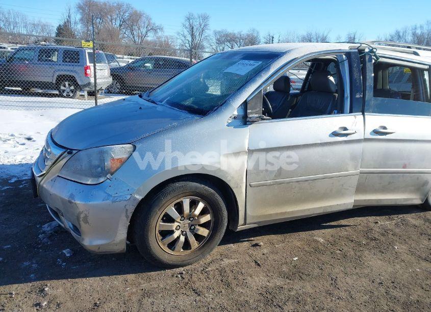 Photo 6 of 2009 Honda Odyssey EX-L (VIN 5FNRL38769B044326)